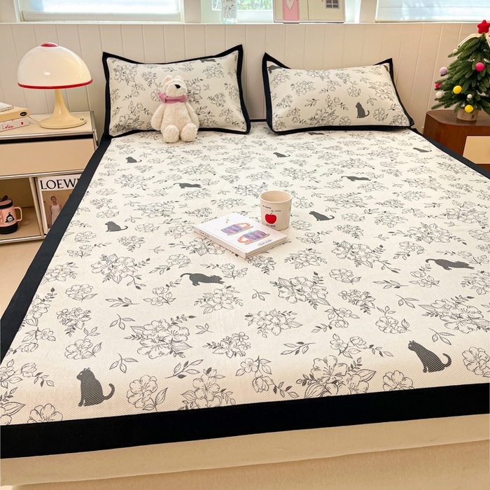 91家纺网 家纺一手货源 找家纺 小叮当家纺仓储工厂店 2025新款A类小清新卡通高品质冰藤印花床席款凉席席子-床席款 冰藤席-猫先生