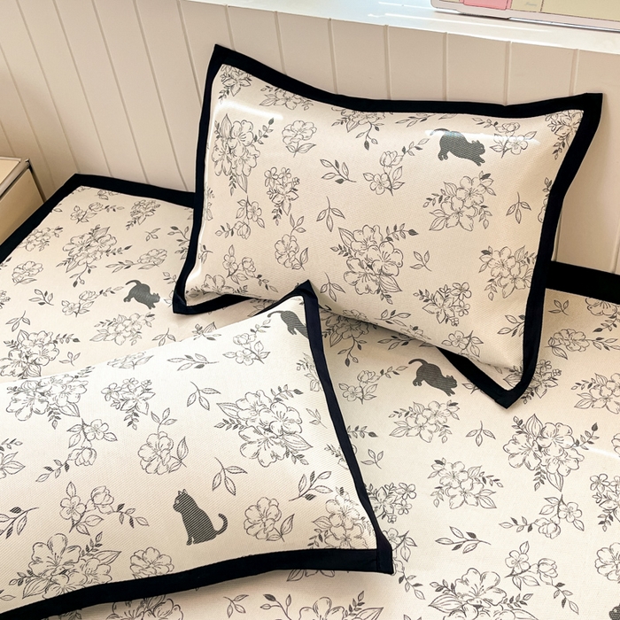 91家纺网 家纺一手货源 找家纺 小叮当家纺仓储工厂店 2025新款A类小清新卡通高品质冰藤印花床席款凉席席子-床席款 冰藤席-猫先生