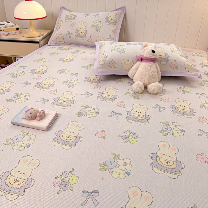 91家纺网 家纺一手货源 找家纺 小叮当家纺仓储工厂店 2025新款A类小清新卡通高品质冰藤印花床席款凉席席子-床席款 冰藤席-萌小兔