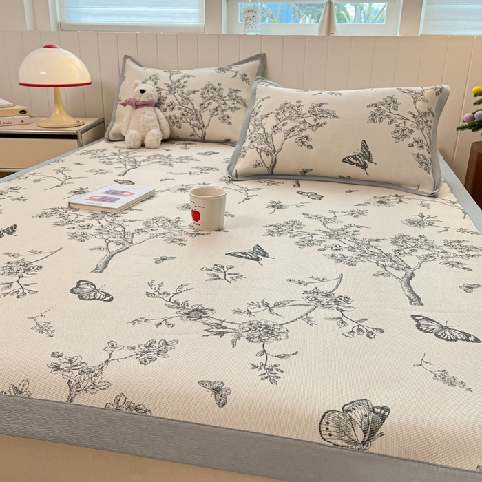 91家纺网 家纺一手货源 找家纺 小叮当家纺仓储工厂店 2025新款A类小清新卡通高品质冰藤印花床席款凉席席子-床席款 冰藤席-梦蝶