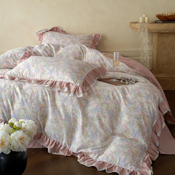 91家纺网 家纺一手货源 找家纺 乐美家纺 2025新款全棉纯棉法式双层纱花边四件套 暖阳绿意