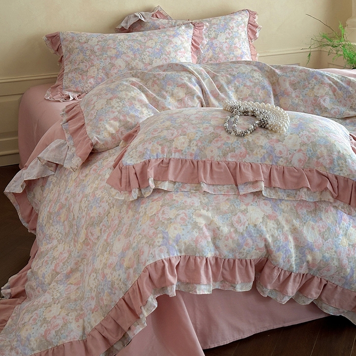 91家纺网 家纺一手货源 找家纺 乐美家纺 2025新款全棉纯棉法式双层纱花边四件套 暖阳绿意