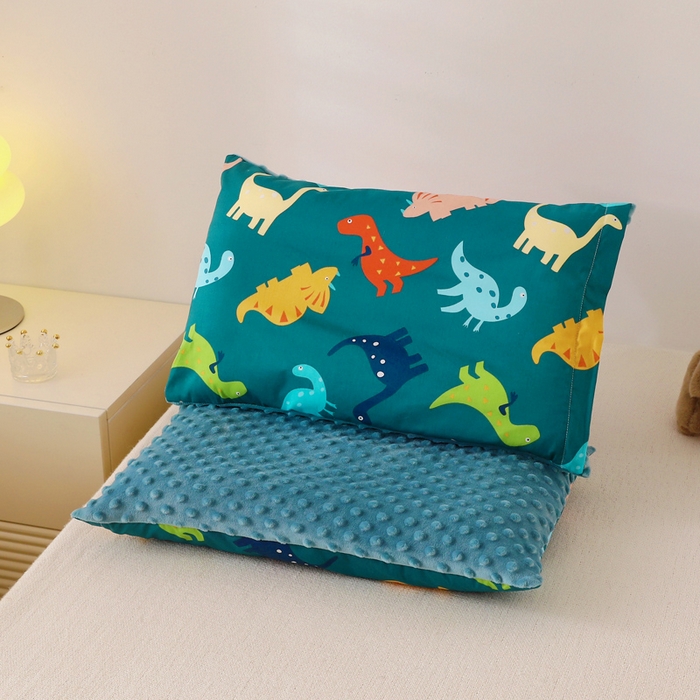小叮当家纺仓储工厂店 2025新款亲肤舒适儿童安抚豆豆枕枕头枕芯 恐龙派对
