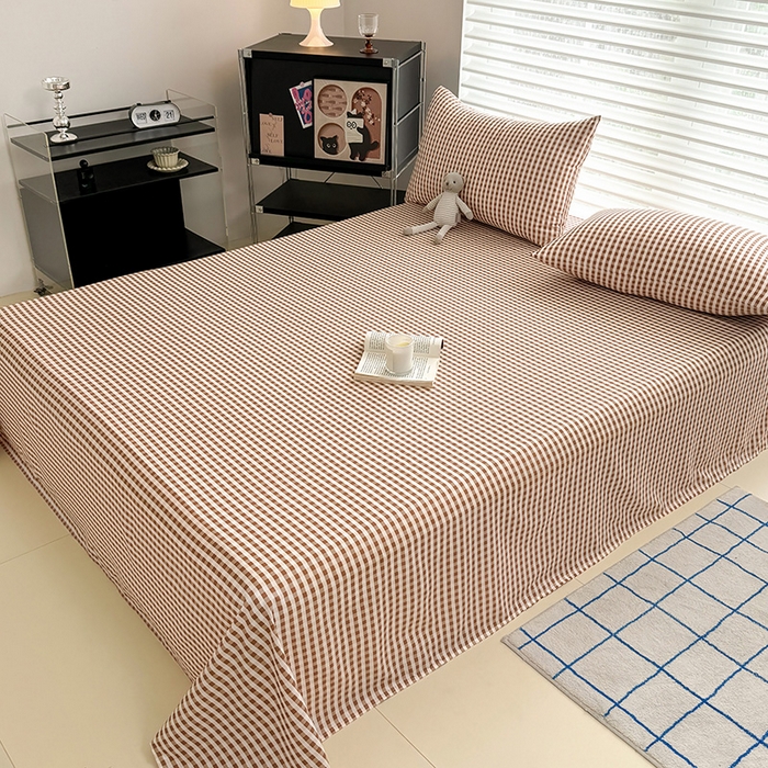 91家纺网 家纺一手货源 找家纺 十一家居 2025年新款ins无印风A类云朵亲肤水洗棉单床单——眠语系列 豆沙小格