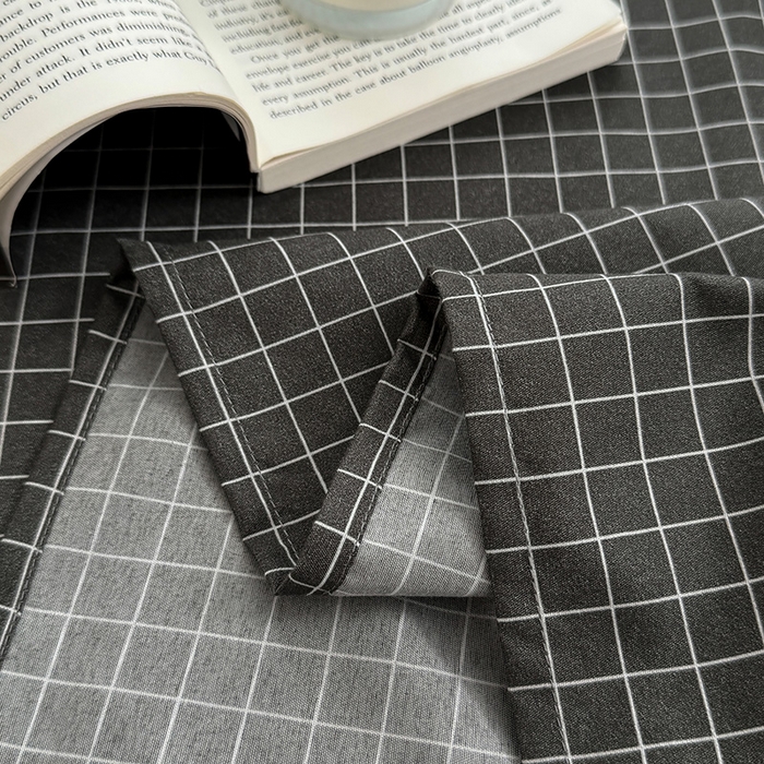 91家纺网 家纺一手货源 找家纺 十一家居 2025年新款ins无印风A类云朵亲肤水洗棉单床单——眠语系列 黑小格