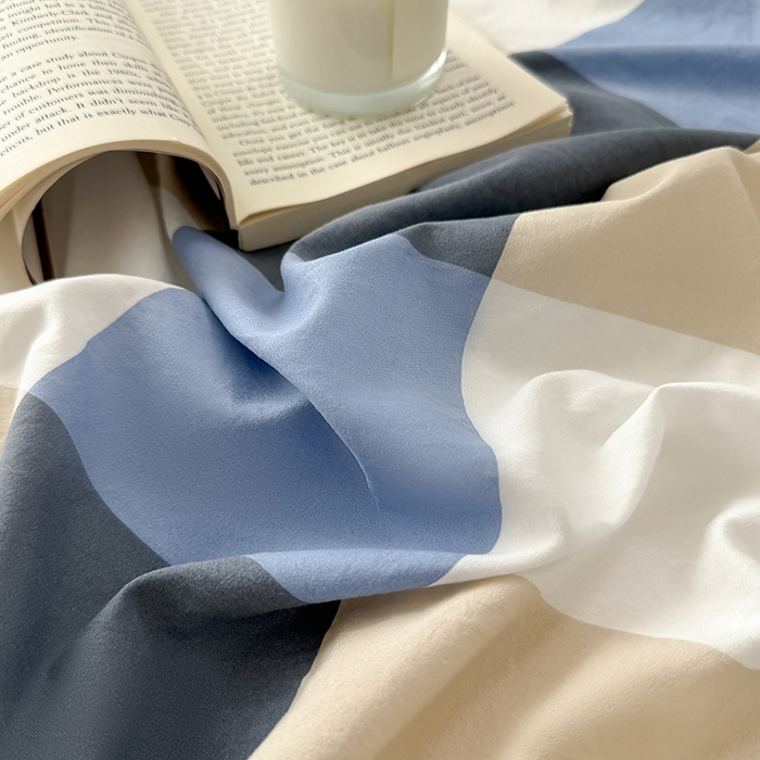 91家纺网 家纺一手货源 找家纺 十一家居 2025年新款ins无印风A类云朵亲肤水洗棉单床单——眠语系列 蓝调大格