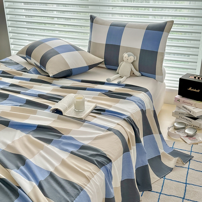 91家纺网 家纺一手货源 找家纺 十一家居 2025年新款ins无印风A类云朵亲肤水洗棉单床单——眠语系列 蓝调大格