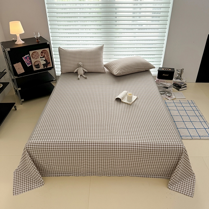 91家纺网 家纺一手货源 找家纺 十一家居 2025年新款ins无印风A类云朵亲肤水洗棉单床单——眠语系列 奶咖小格