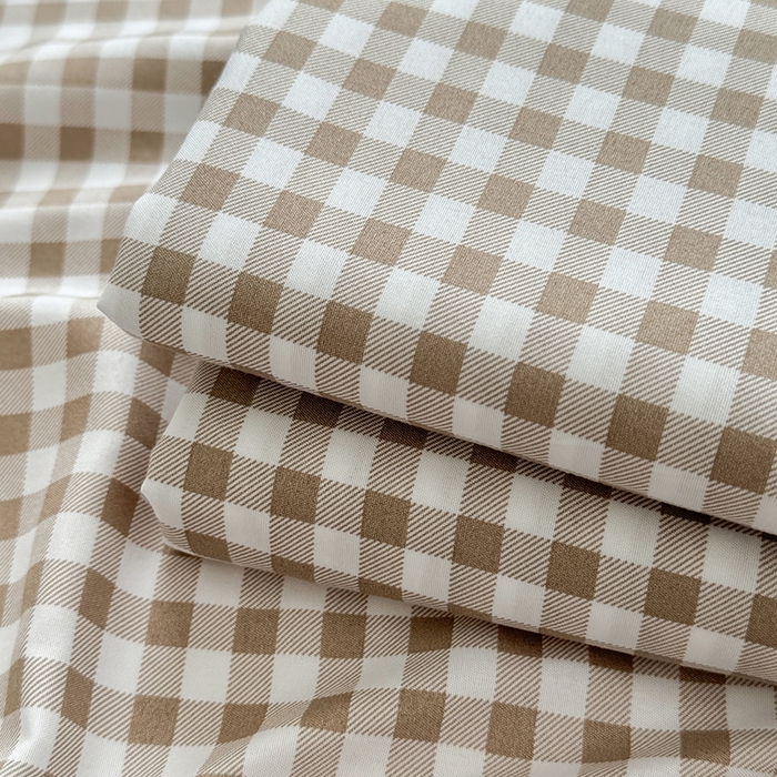 91家纺网 家纺一手货源 找家纺 十一家居 2025年新款ins无印风A类云朵亲肤水洗棉单床单——眠语系列 奶咖小格