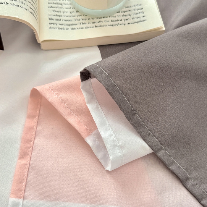 91家纺网 家纺一手货源 找家纺 十一家居 2025年新款ins无印风A类云朵亲肤水洗棉单床单——眠语系列 桃灰格