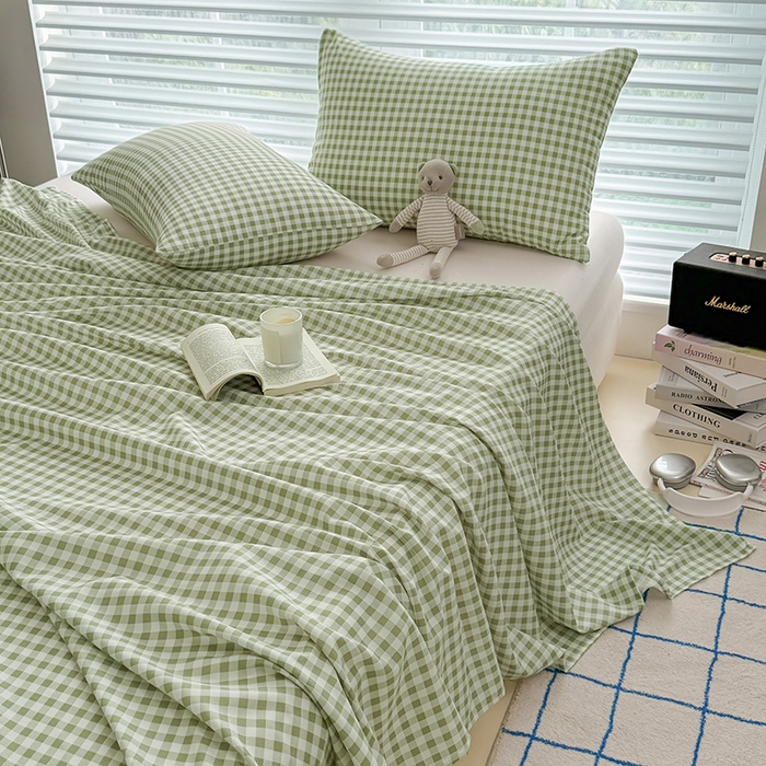 91家纺网 家纺一手货源 找家纺 十一家居 2025年新款ins无印风A类云朵亲肤水洗棉单床单——眠语系列 小绿格