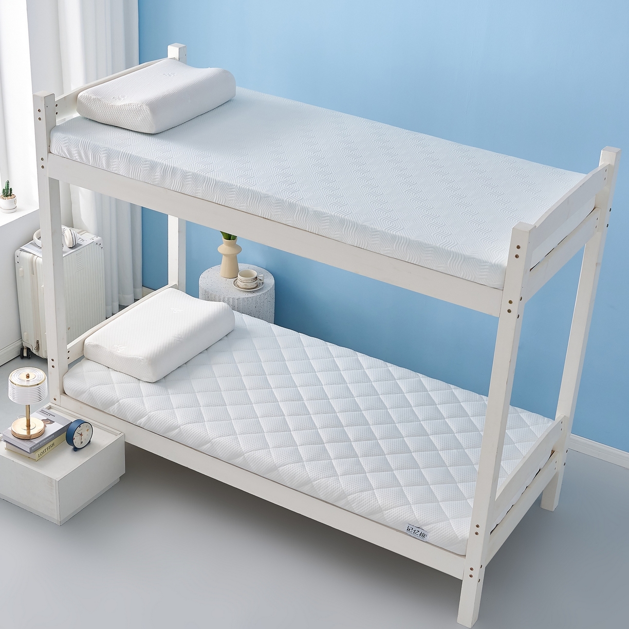 91家纺网 家纺一手货源 找家纺 （总）时奥家纺 2025新款元气记忆棉活套绗绣款床垫-学生款