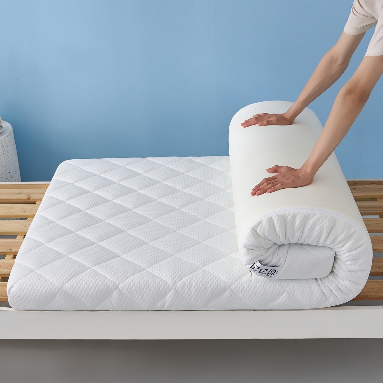 91家纺网 家纺一手货源 找家纺 （总）时奥家纺 2025新款元气记忆棉活套绗绣款床垫-学生款