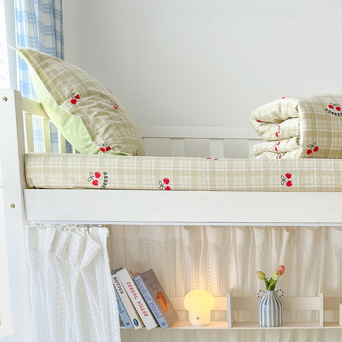 91家纺网 家纺一手货源 找家纺 拾物记 2025新款A类全棉纯棉棉印花学生床笠床笠单件单床笠 恋樱