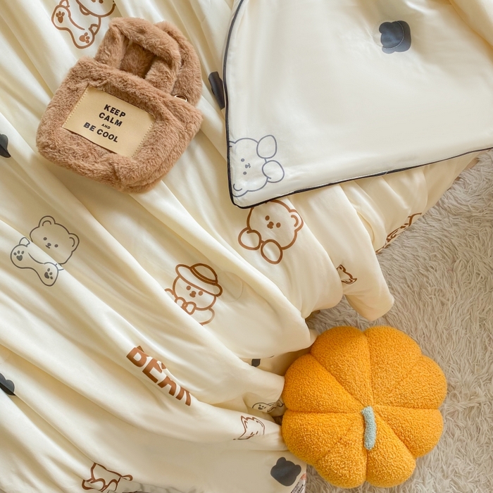 91家纺网 家纺一手货源 找家纺 小叮当家纺仓储工厂店 2025新款A类母婴级宝宝被子豆豆绒牛奶针织棉被子儿童豆豆被大豆被春秋被秋冬被 牛奶针织被-大白熊