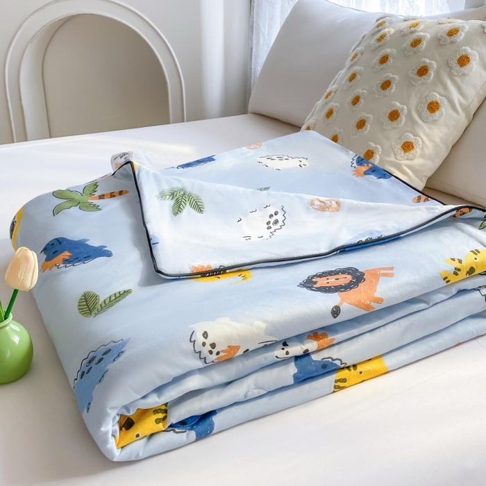 91家纺网 家纺一手货源 找家纺 小叮当家纺仓储工厂店 2025新款A类母婴级宝宝被子豆豆绒牛奶针织棉被子儿童豆豆被大豆被春秋被秋冬被 牛奶针织被-海岛乐园