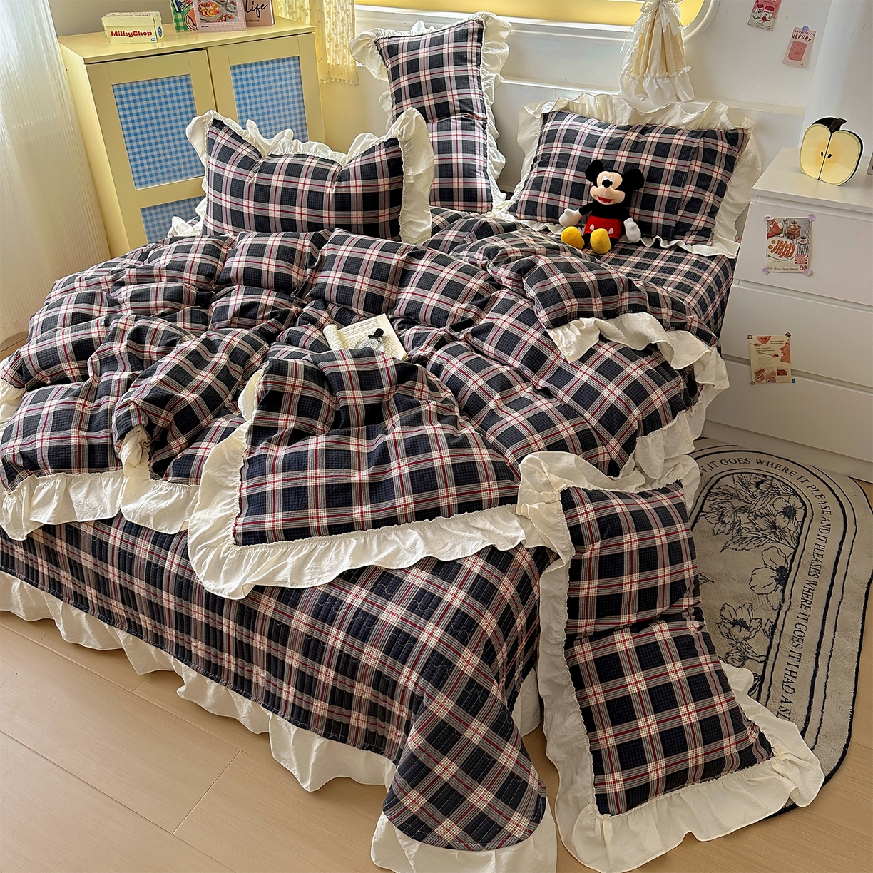 91家纺网 家纺一手货源 找家纺 美梦家纺2025新款皱皱纱花边被套床盖四件套 幻夜