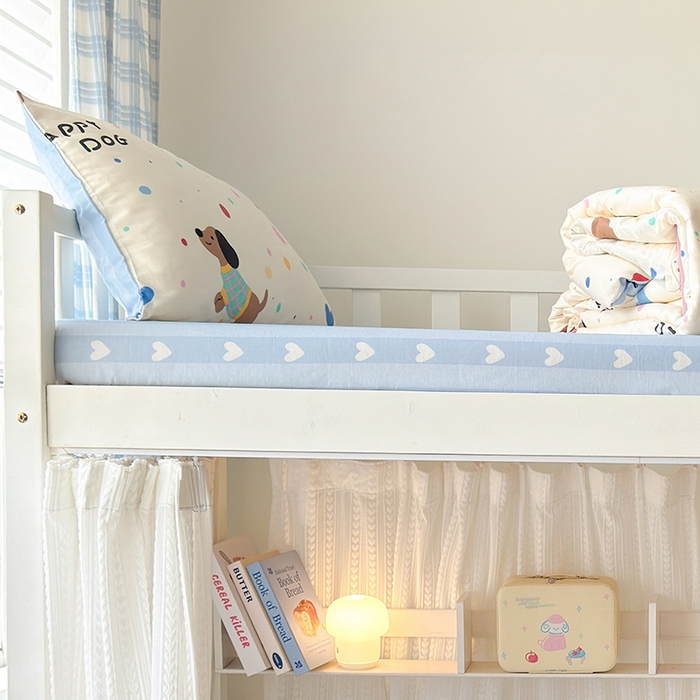 91家纺网 家纺一手货源 找家纺 拾物记 2025新款A类全棉纯棉棉印花学生床笠床笠单件单床笠 甜心汪星人（B版）