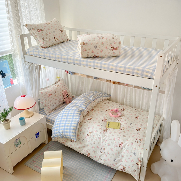 91家纺网 家纺一手货源 找家纺 拾物记 2025新款A类全棉纯棉棉印花学生宿舍三件套上下铺三件套-第二批 花田小狗