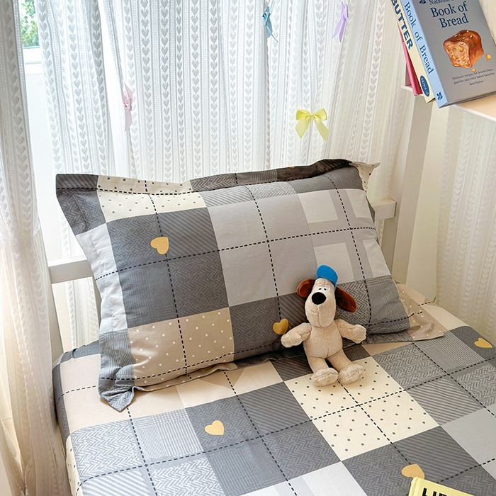 91家纺网 家纺一手货源 找家纺 拾物记 2025新款A类全棉纯棉棉印花学生宿舍三件套上下铺三件套-第二批 积木电台-咖