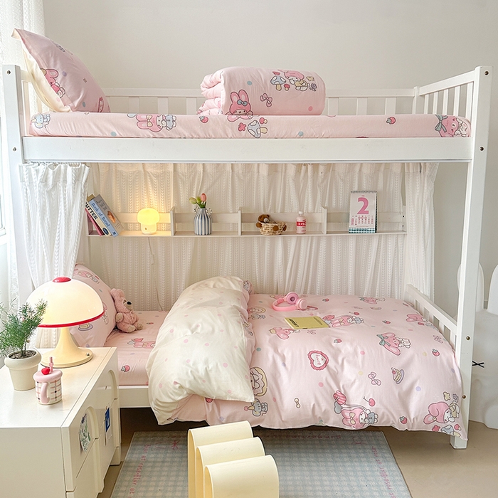 91家纺网 家纺一手货源 找家纺 拾物记 2025新款A类全棉纯棉棉印花学生宿舍三件套上下铺三件套-第二批 可乐贝儿