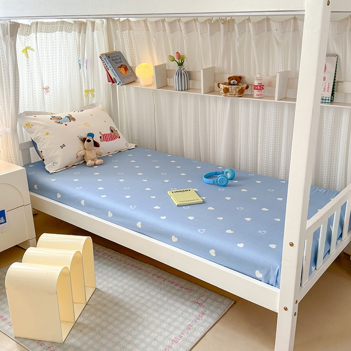 91家纺网 家纺一手货源 找家纺 拾物记 2025新款A类全棉纯棉棉印花学生宿舍三件套上下铺三件套-第二批 童趣蜜歌