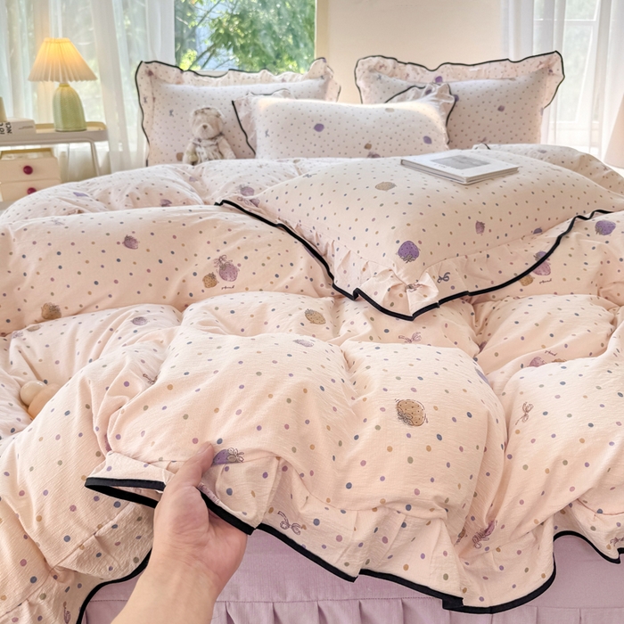 91家纺网 家纺一手货源 找家纺 上尚居 2025新款简约时尚木棉云感皱皱纱四件套 点点莓果