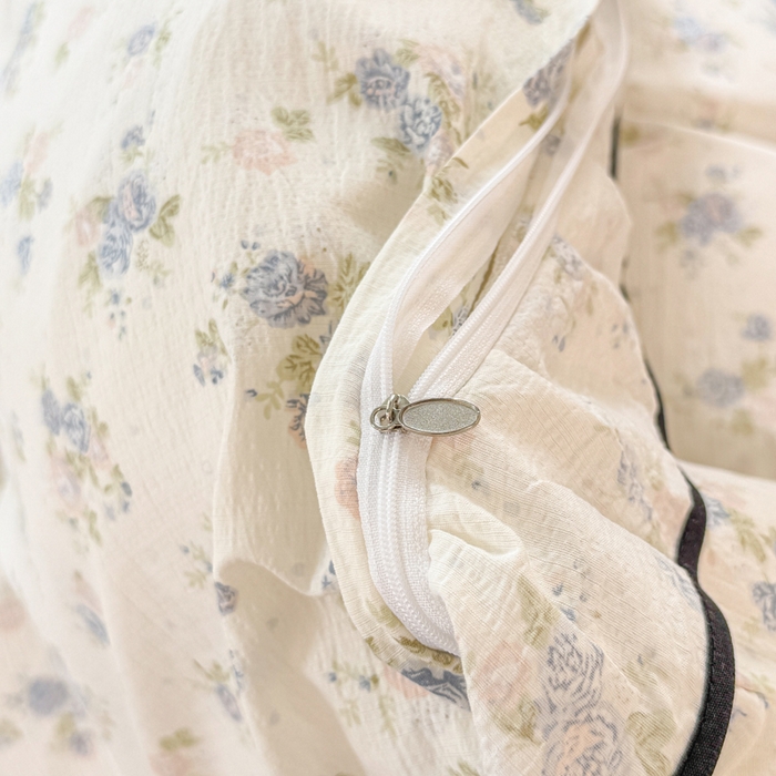 91家纺网 家纺一手货源 找家纺 上尚居 2025新款简约时尚木棉云感皱皱纱四件套 花季如梦