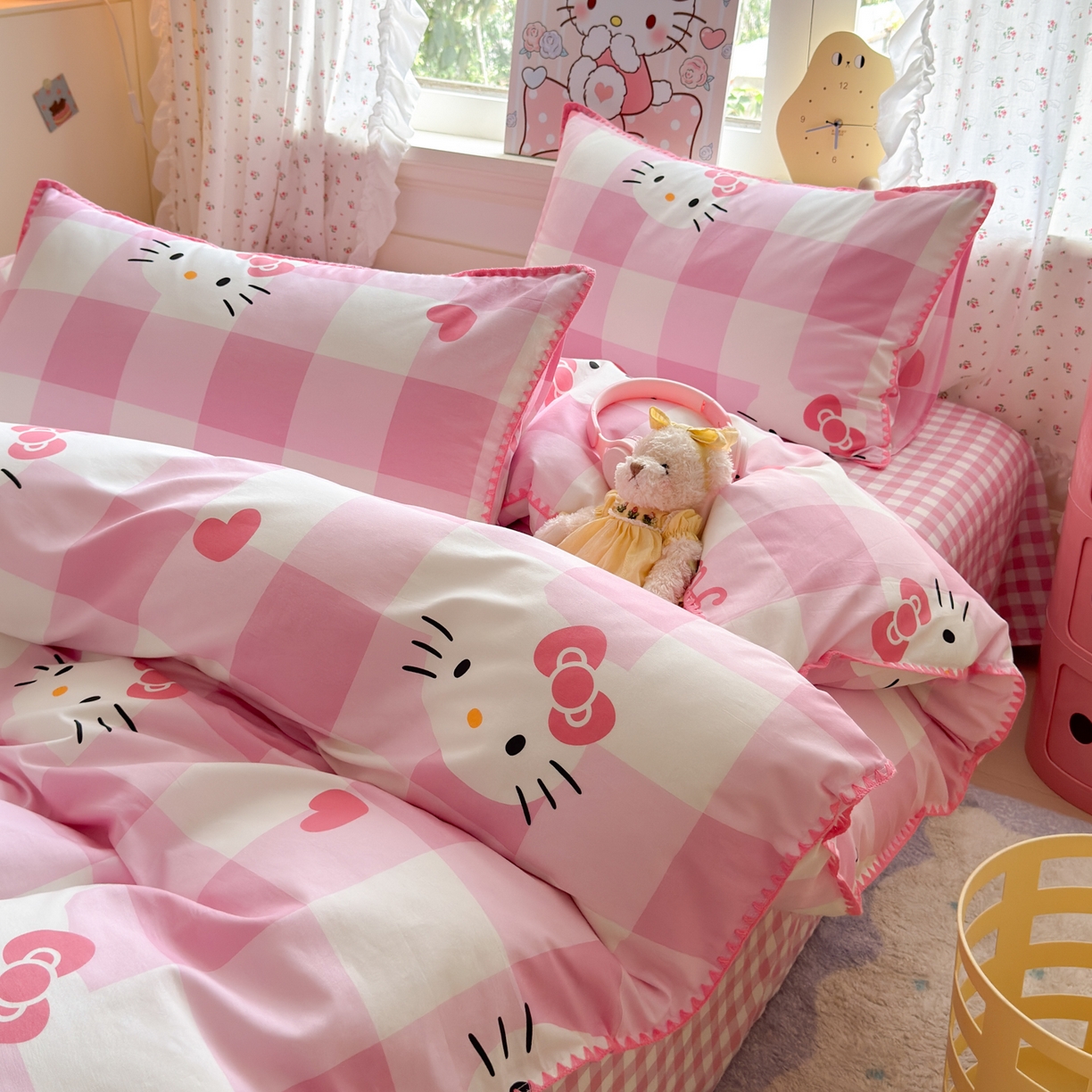 91家纺网 家纺一手货源 找家纺 （总）淑女公社家纺 2025春夏新款全棉纯棉正版三丽鸥KT猫系列四件套