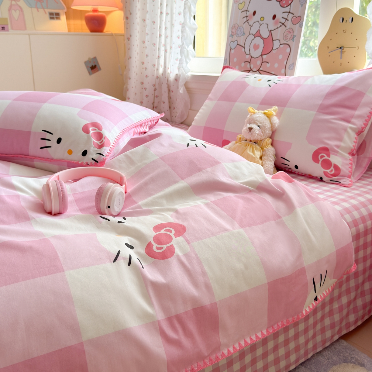 91家纺网 家纺一手货源 找家纺 （总）淑女公社家纺 2025春夏新款全棉纯棉正版三丽鸥KT猫系列四件套