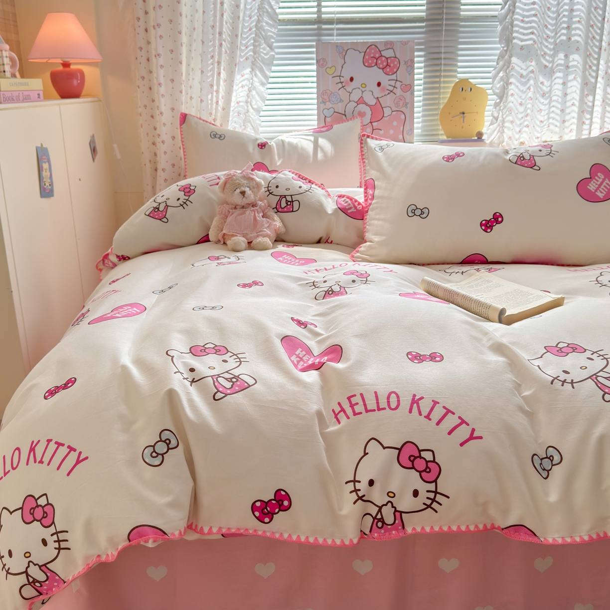 91家纺网 家纺一手货源 找家纺 （总）淑女公社家纺 2025春夏新款全棉纯棉正版三丽鸥KT猫系列四件套