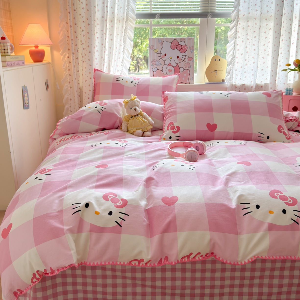 91家纺网 家纺一手货源 找家纺 （总）淑女公社家纺 2025春夏新款全棉纯棉正版三丽鸥KT猫系列四件套