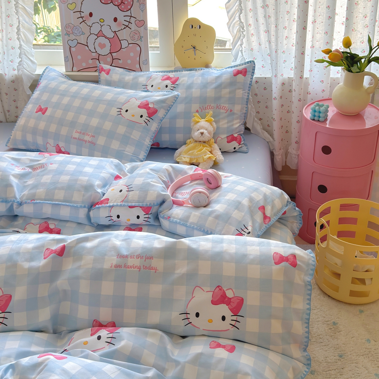 91家纺网 家纺一手货源 找家纺 淑女公社家纺 2025春夏新款全棉纯棉正版三丽鸥KT猫系列四件套 格子KT-蓝