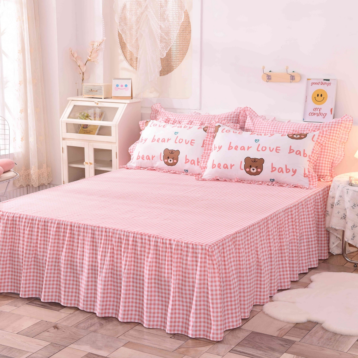 91家纺网 家纺一手货源 找家纺 玉元坊 2025春夏新款单品纯色床裙单床裙床裙单件 粉格子