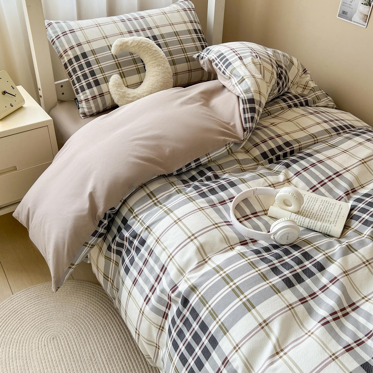 91家纺网 家纺一手货源 找家纺 涵宸2025新款全棉宿舍学生款三件套四件套 琥珀