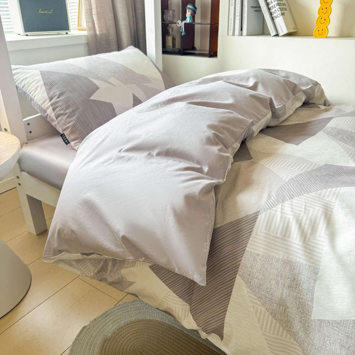 91家纺网 家纺一手货源 找家纺 涵宸2025新款全棉宿舍学生款三件套四件套 几何幻境