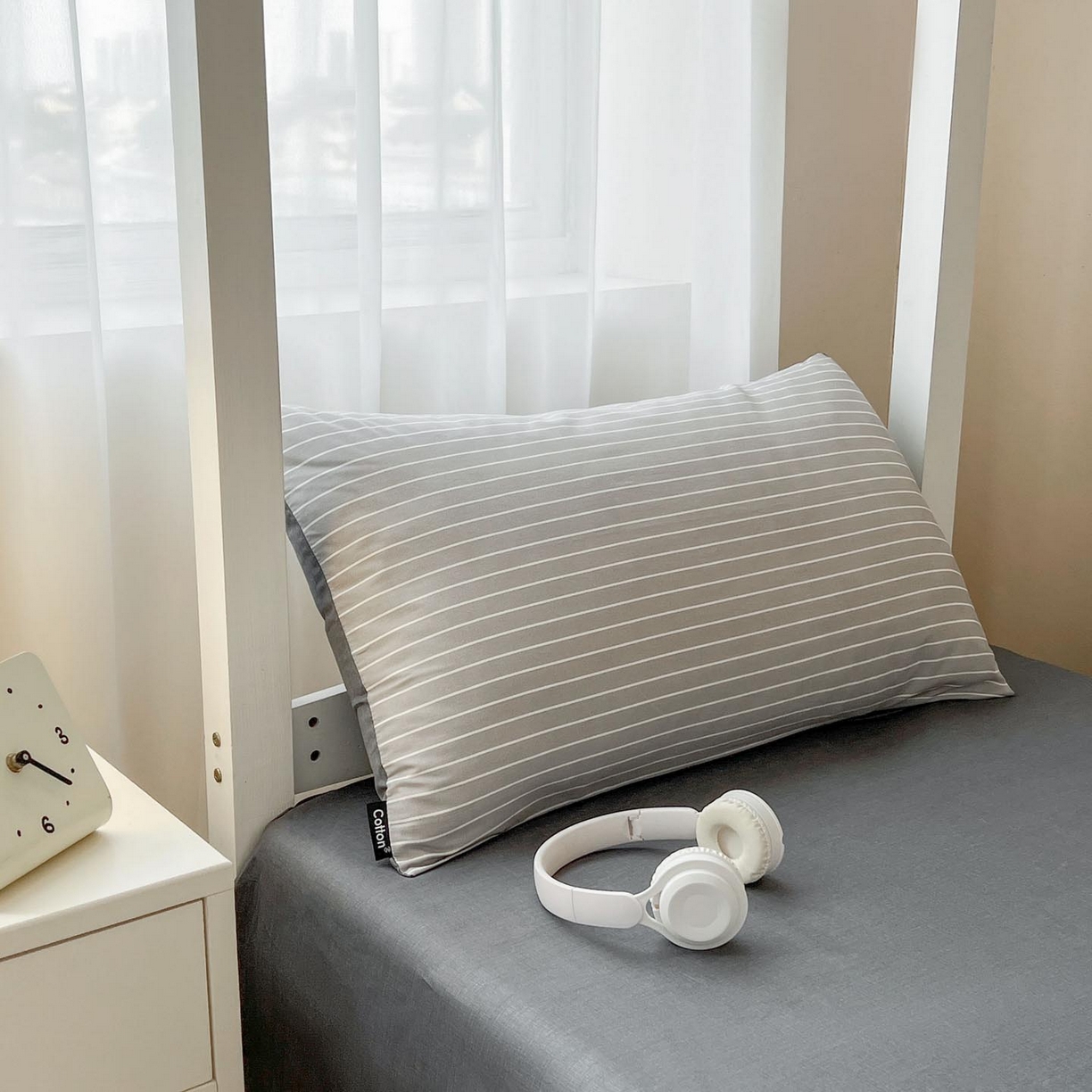 91家纺网 家纺一手货源 找家纺 涵宸2025新款全棉宿舍学生款三件套四件套 英伦-浅灰