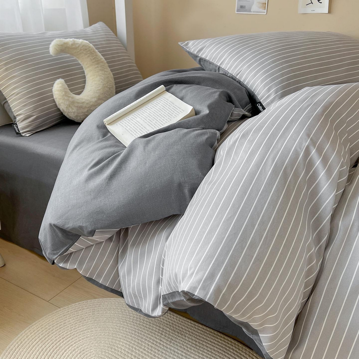 91家纺网 家纺一手货源 找家纺 涵宸2025新款全棉宿舍学生款三件套四件套 英伦-浅灰