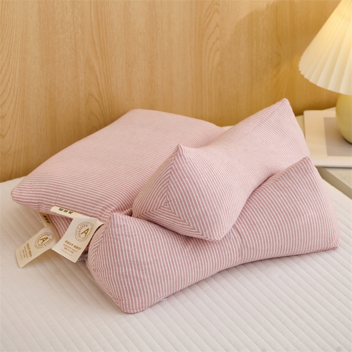 91家纺网 家纺一手货源 找家纺 织布人 2025新款荞麦枕A类纯棉条纹无印风组合牵引颈椎枕头枕芯荞麦护颈枕芯 粉色 三角35x16cm 方枕35x20cm组合枕/只