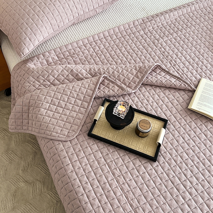 91家纺网 家纺一手货源 找家纺 沐纯家居  2025新款色织棉麻床盖 海棠粉