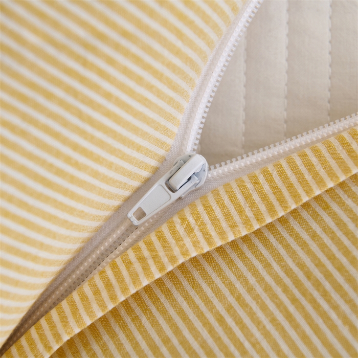 91家纺网 家纺一手货源 找家纺 织布人 2025新款荞麦枕A类纯棉条纹无印风组合牵引颈椎枕头枕芯荞麦护颈枕芯 咖色 三角35x16cm 方枕35x20cm组合枕/只