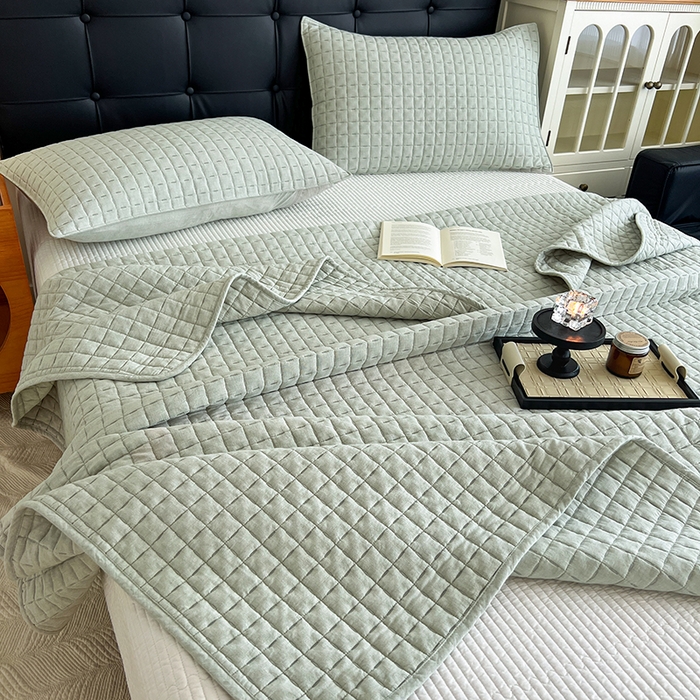 91家纺网 家纺一手货源 找家纺 沐纯家居  2025新款色织棉麻床盖 青梅绿