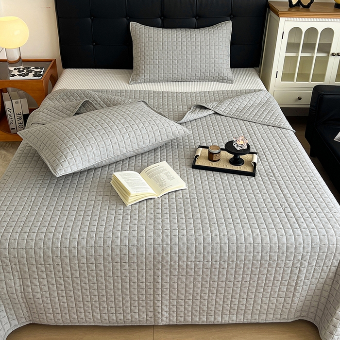 91家纺网 家纺一手货源 找家纺 沐纯家居  2025新款色织棉麻床盖 烟墨灰