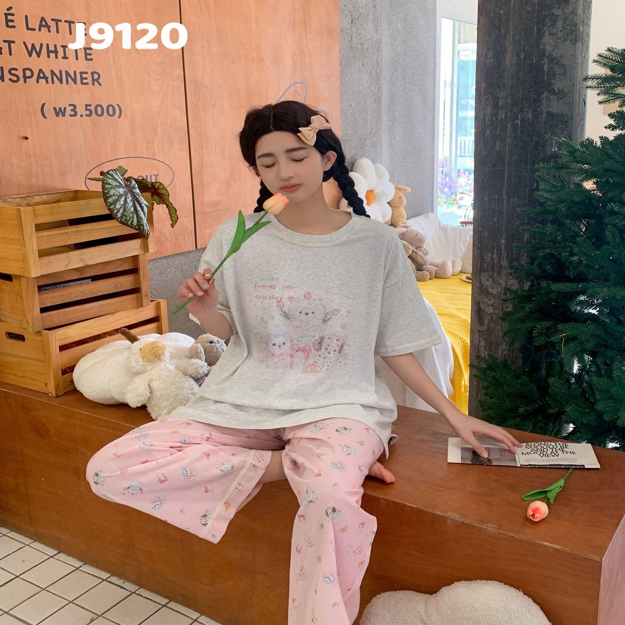 91家纺网 家纺一手货源 找家纺 （总）妍景家居生活馆 2025新款高品质全棉纯棉女士短袖长裤卡通家居服舒适睡衣套装可外穿-绿野仙踪粉