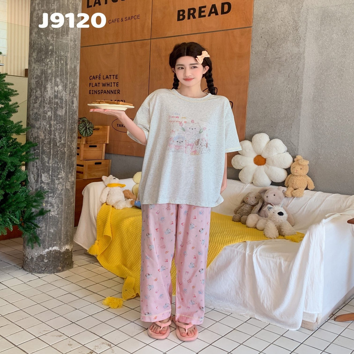 91家纺网 家纺一手货源 找家纺 （总）妍景家居生活馆 2025新款高品质全棉纯棉女士短袖长裤卡通家居服舒适睡衣套装可外穿-绿野仙踪粉