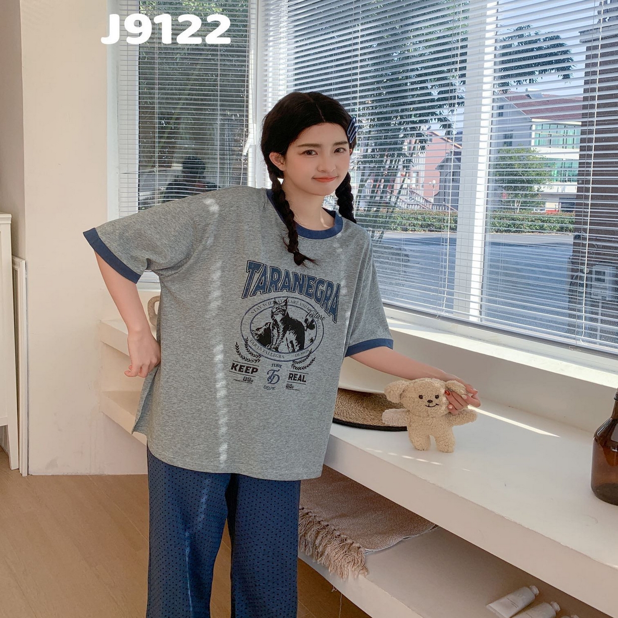 91家纺网 家纺一手货源 找家纺 （总）妍景家居生活馆 2025新款全棉纯棉圆领夏款宽松舒适短袖睡衣套装可外穿卡通家居服套装-佩里游记蓝