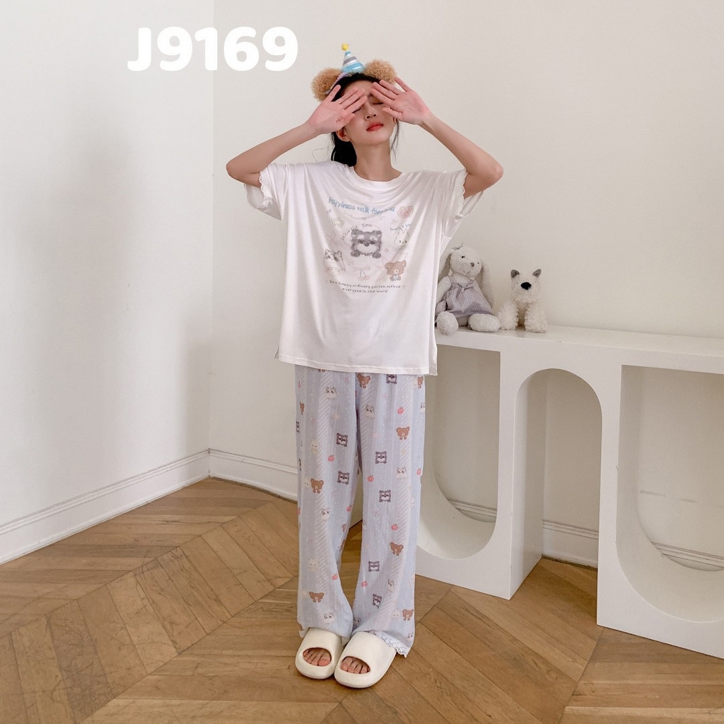 91家纺网 家纺一手货源 找家纺 （总）妍景家居生活馆 2025新款女士短袖长裤睡衣卡通印花宽松休闲可外穿家居服套装-夏目轻歌蓝色