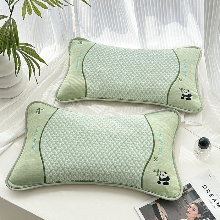 91家纺网 家纺一手货源 找家纺 织布人 2025新款荞麦枕夏凉枕冰豆豆凉感丝枕头茶香枕儿童学生宿舍枕头枕芯 冰豆豆凉感丝-熊猫竹茶香枕 33x53cm/只