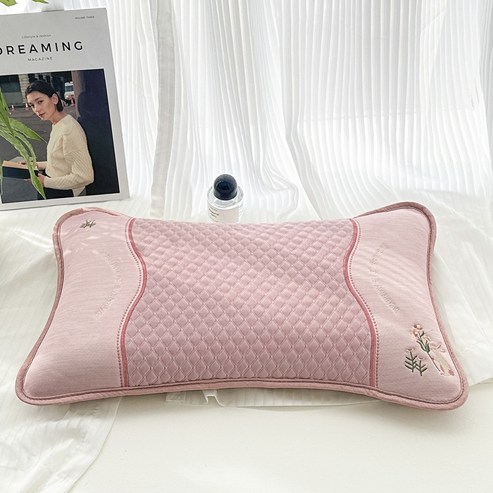 91家纺网 家纺一手货源 找家纺 织布人 2025新款荞麦枕夏凉枕冰豆豆凉感丝枕头茶香枕儿童学生宿舍枕头枕芯 冰豆豆凉感丝-花小兔荞麦枕 33x53cm/只