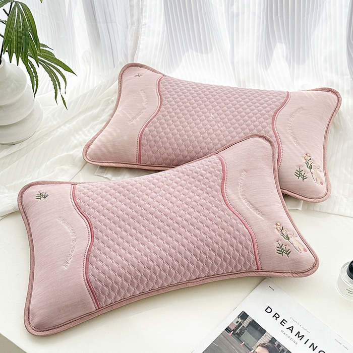 91家纺网 家纺一手货源 找家纺 织布人 2025新款荞麦枕夏凉枕冰豆豆凉感丝枕头茶香枕儿童学生宿舍枕头枕芯 冰豆豆凉感丝-花小兔荞麦枕 33x53cm/只